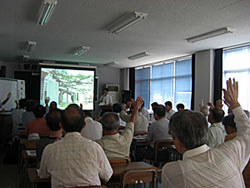 口屋のクイズの様子!! 平成20年(2008)8月26日